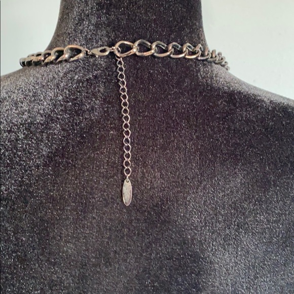 Cracked Glass Look - Picture 4 of 4